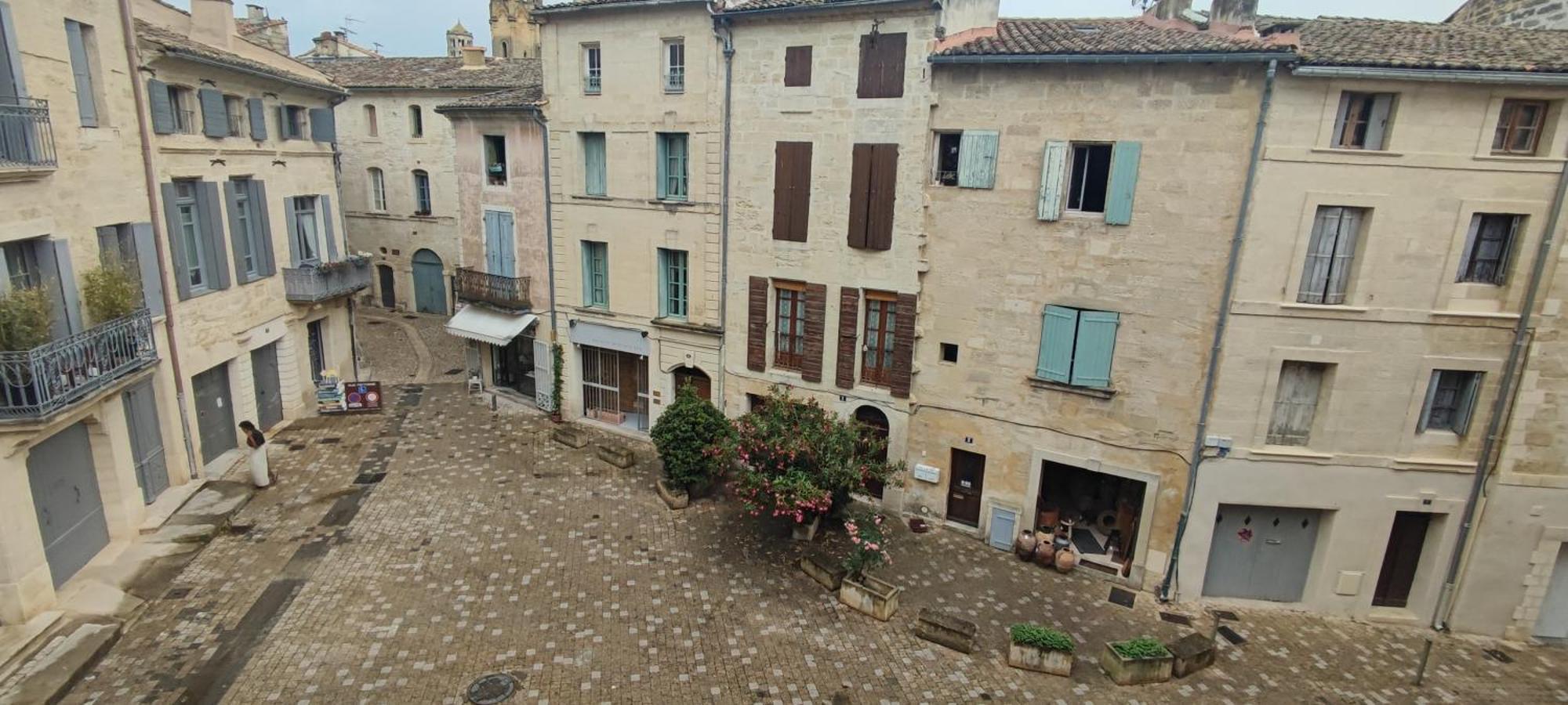 L'Echauguette D'Uzes Apartment Ngoại thất bức ảnh